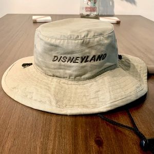 Disneyland Resort Surfing Safari Mickey Mouse Bucket Hat Tan
